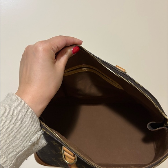 Louis Vuitton Alma PM - Picture 8 of 11